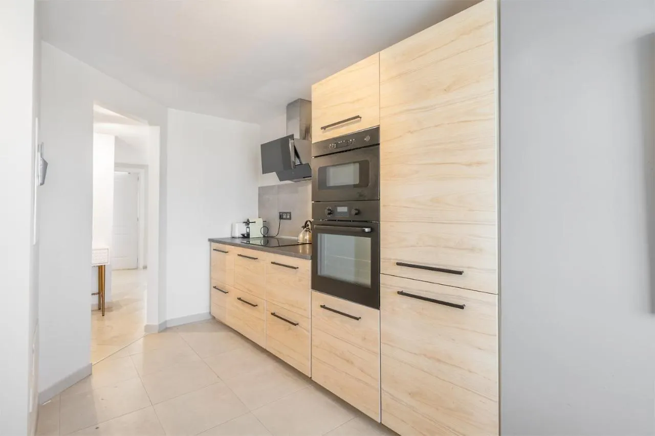 Apartamento Con Piscina, Golf Y Solarium By Rent Me Estepona Apartment