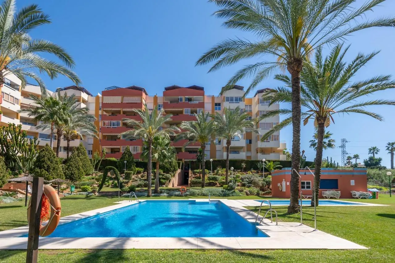 Apartamento Con Piscina, Golf Y Solarium By Rent Me Estepona